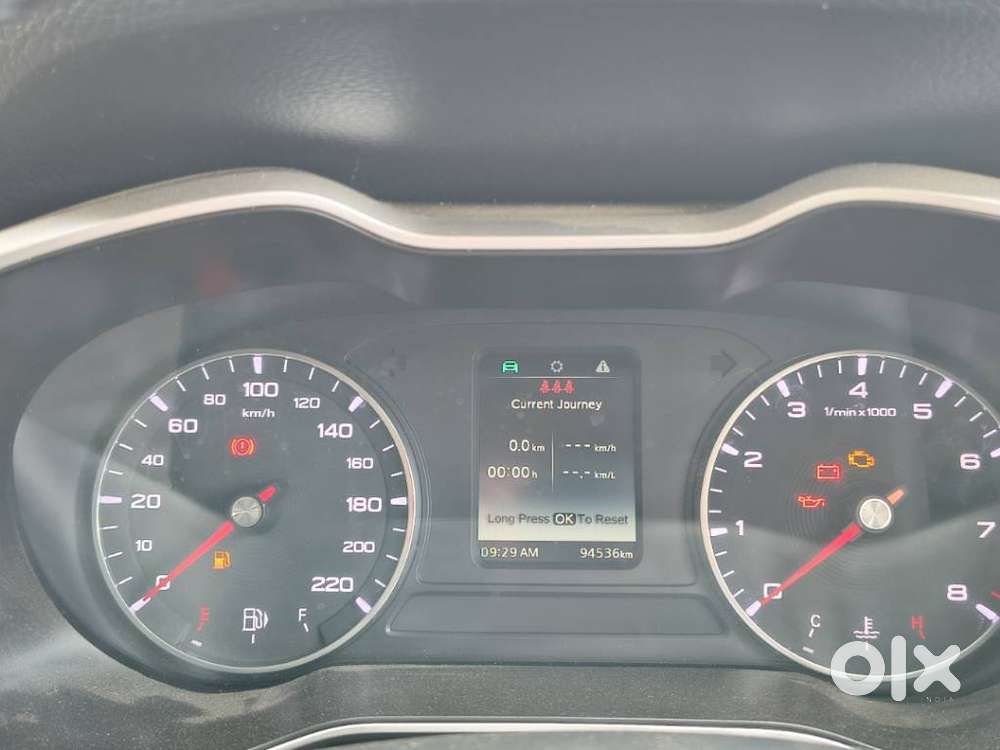 Mg Astor Shine 1.5 Mt (ivory), 2024, Petrol