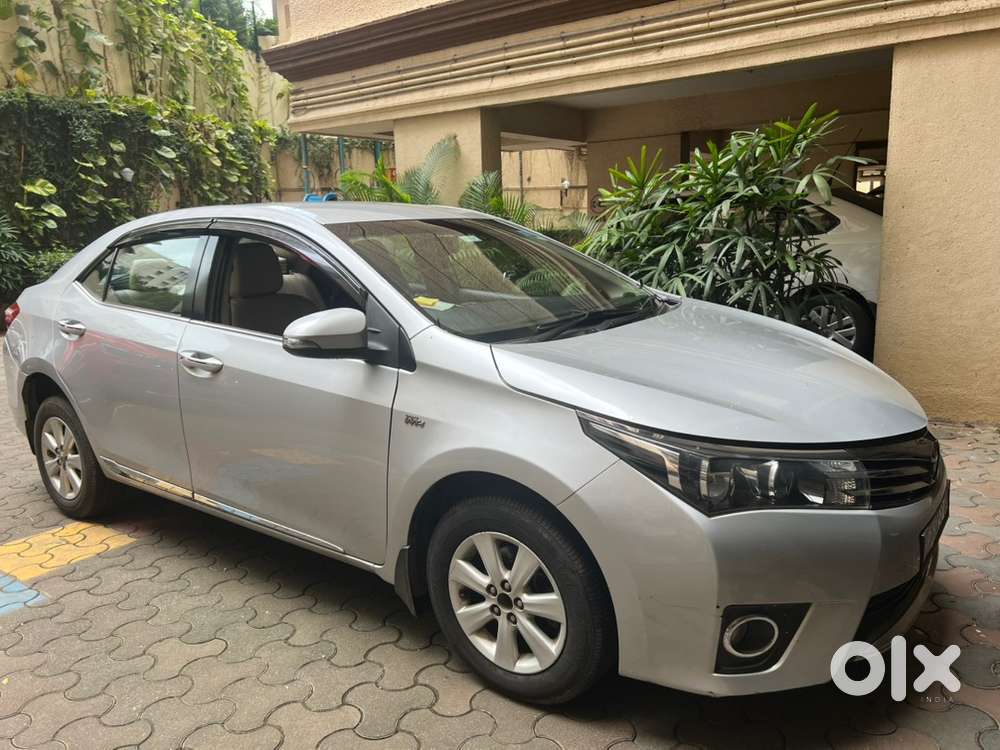 Toyota Corolla Altis 2015
