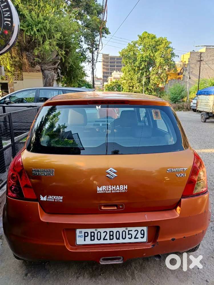 Maruti Suzuki Swift 2011