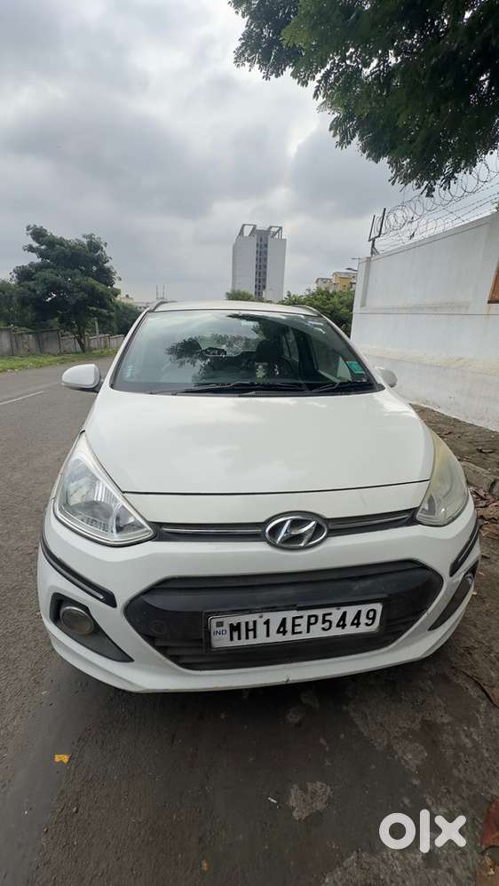 Hyundai Grand I10 Sportz- Cng + Petrol