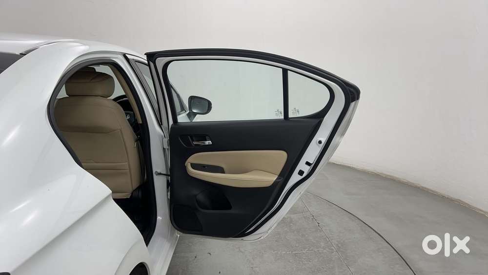 Honda City 1.5 Zx I-vtec Mt, 2022, Petrol