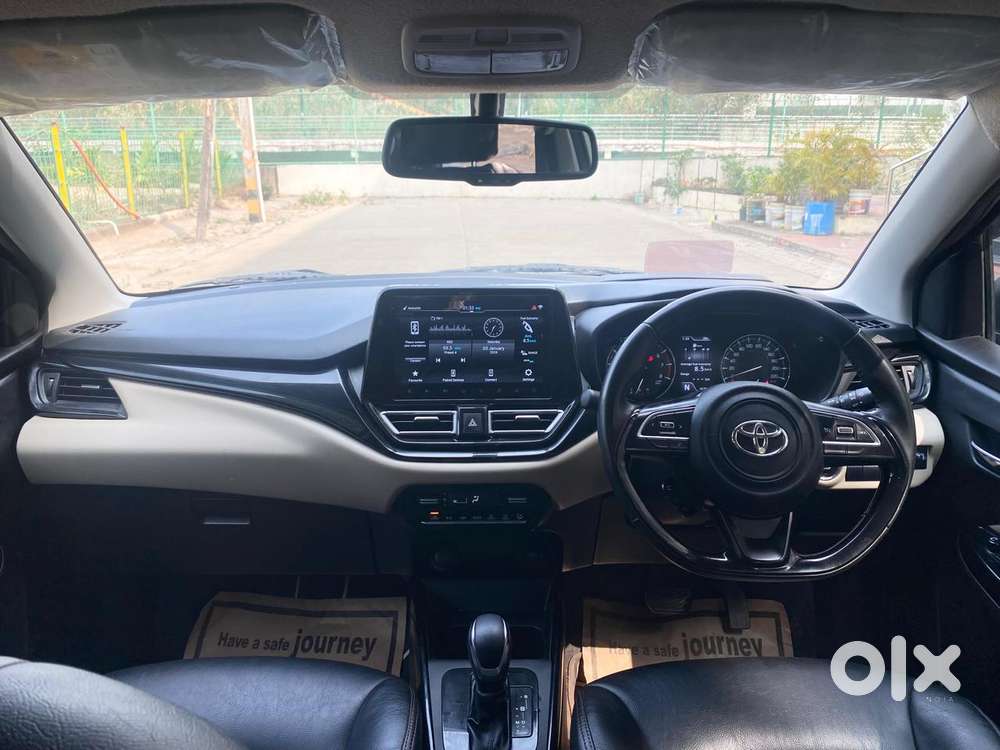 Toyota Glanza 1.2 V Amt, 2023, Petrol