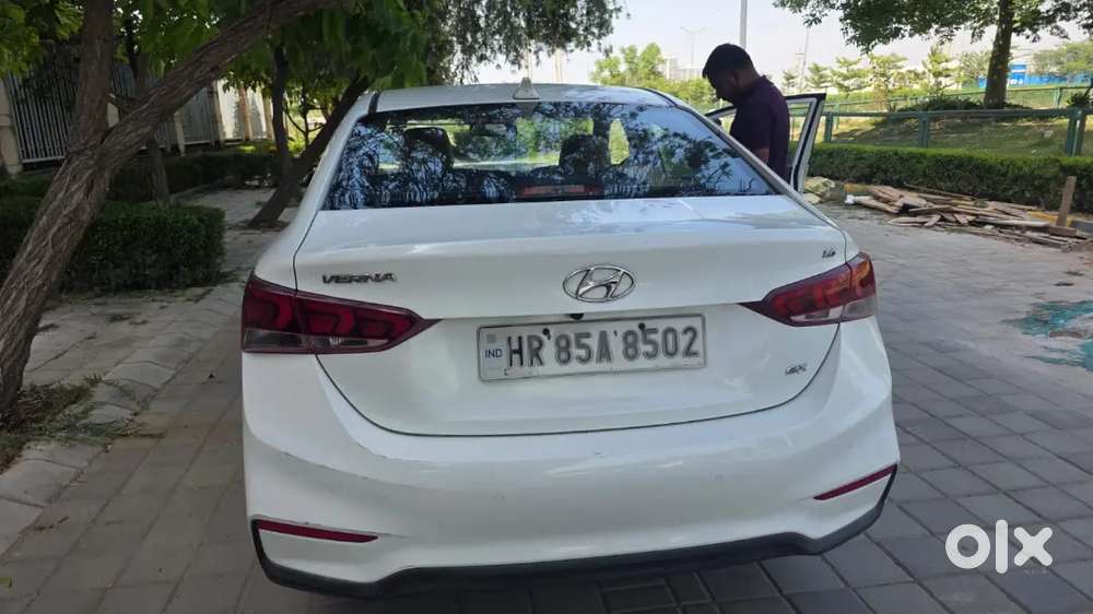 Hyundai Verna Dec 2017 Petrol Well Maintained