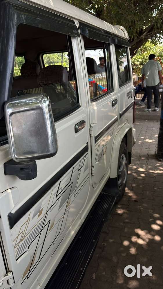 Mahindra Bolero 2017 Diesel 100000 Km Driven