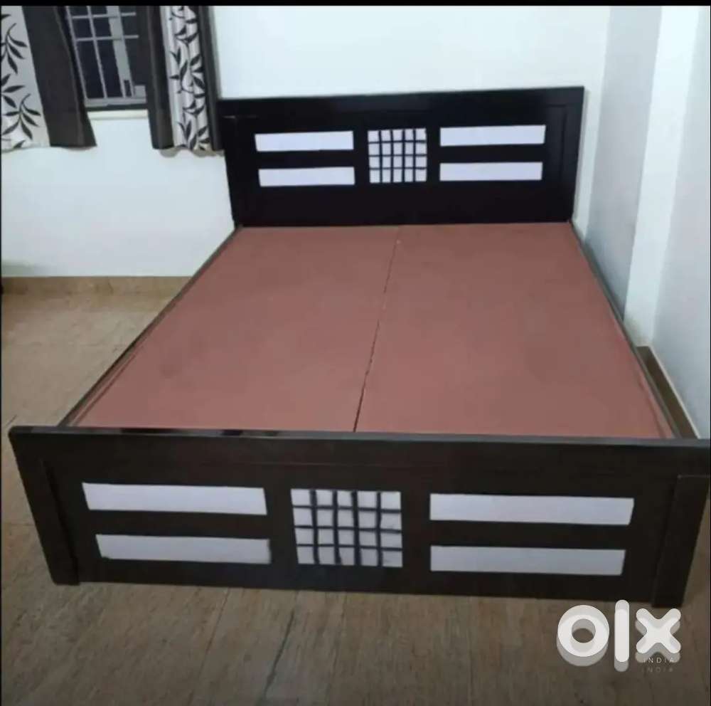 Brand new queen size bed without storage with 3 year warranty
