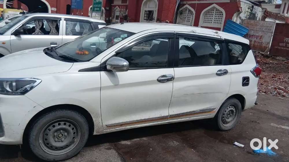 Maruti Suzuki Ertiga Vxi 2024