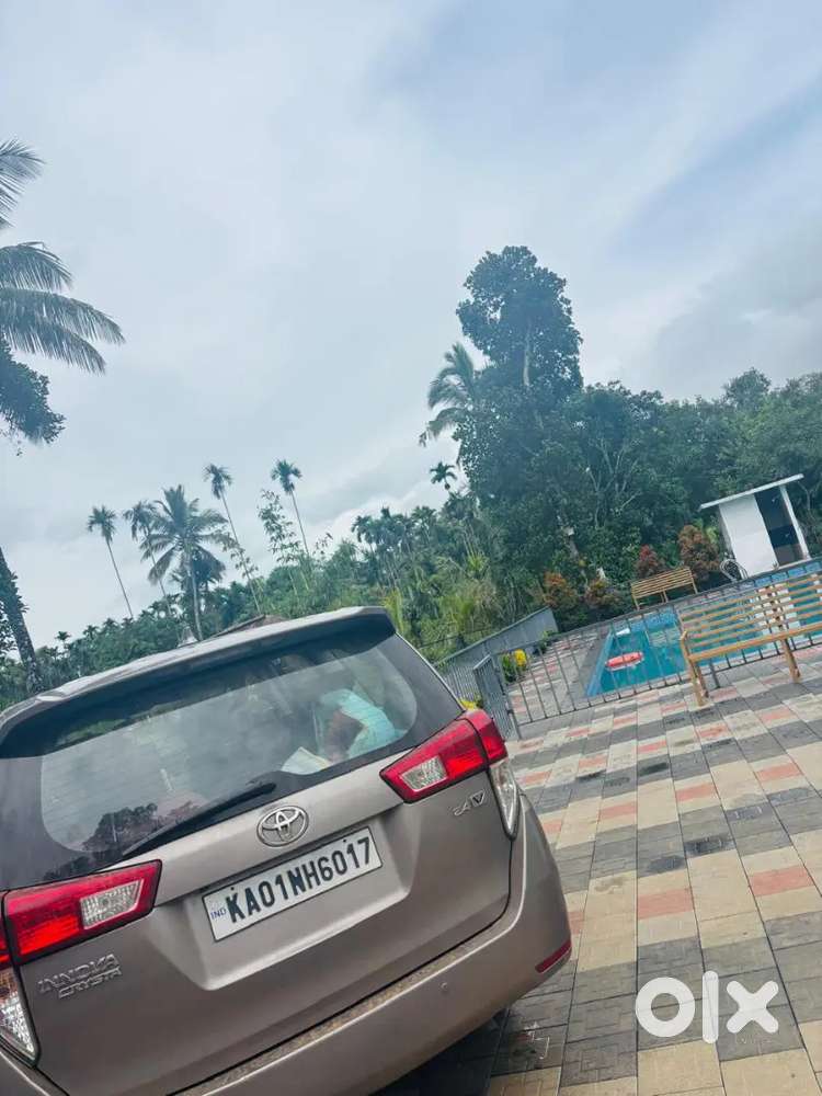 Toyota Innova Crysta 2017 Diesel Manual