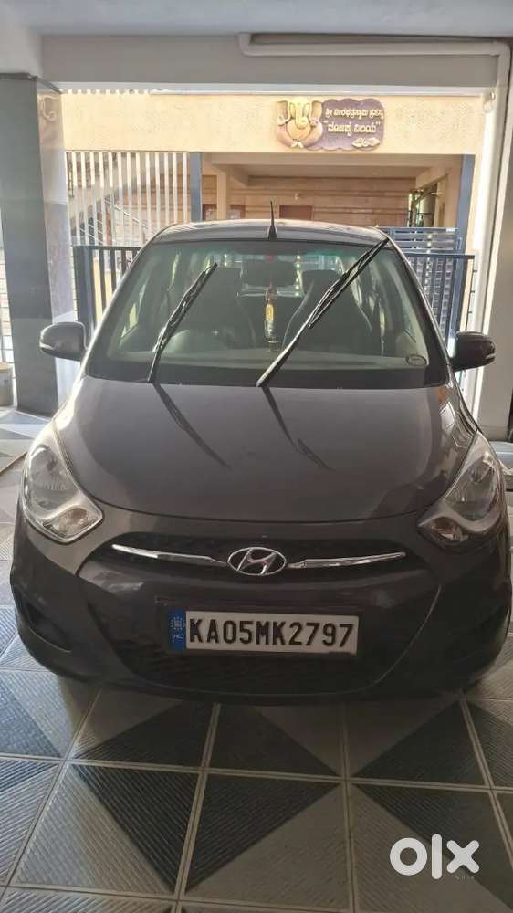 Hyundai Grand I10 2011 Petrol Well Maintained