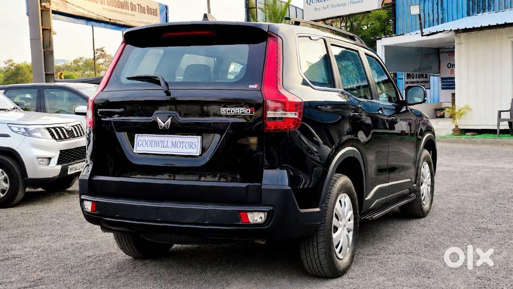 Mahindra Scorpio N Z4 Diesel At 2wd 7 Str [2022], 2024, Diesel
