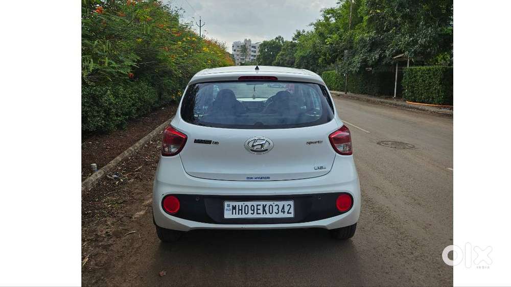 Grand I10 Sportz 2017