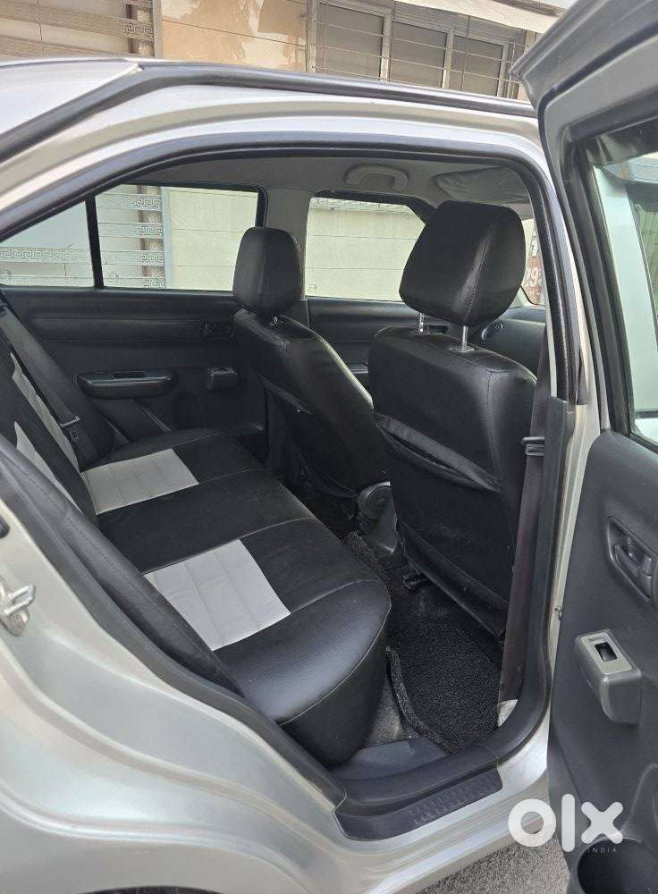 Maruti Suzuki Swift Dzire, 2011, Diesel