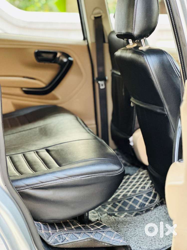 Mahindra Tuv 300 T6, 2016, Diesel