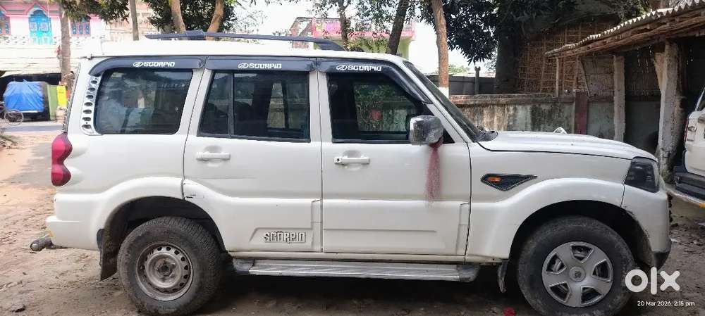 Mahindra Scorpio 2017 Diesel Well Maintained