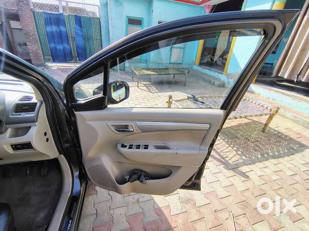 Ertiga Vxi Cng Green Original Pant 
Ac Chalu Hai