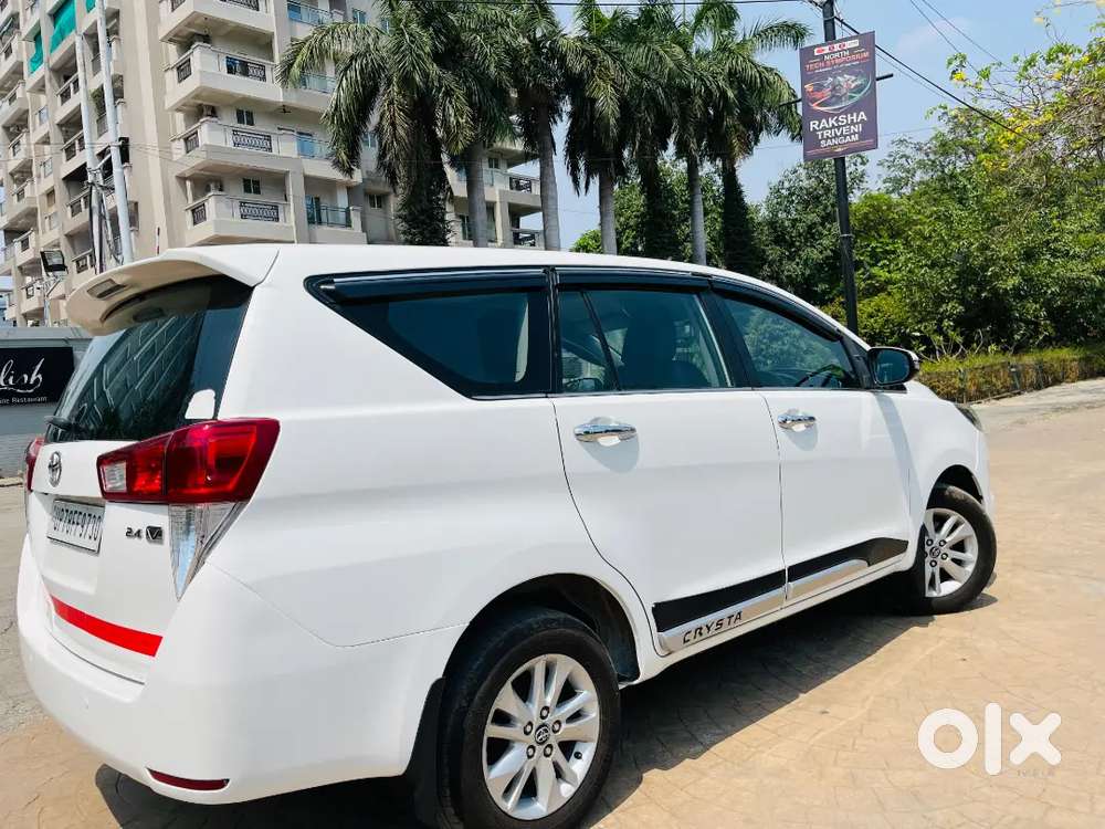 Toyota Innova Crysta 2018 Diesel 51000 Km Driven