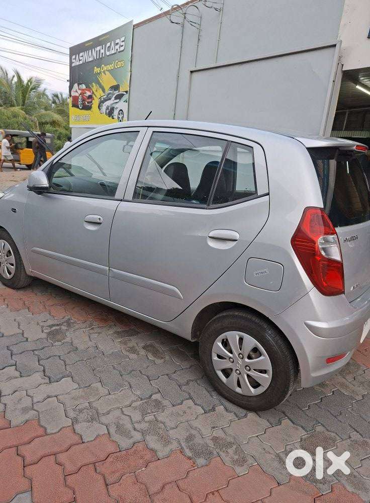 Hyundai I10 Sportz, 2011, Petrol