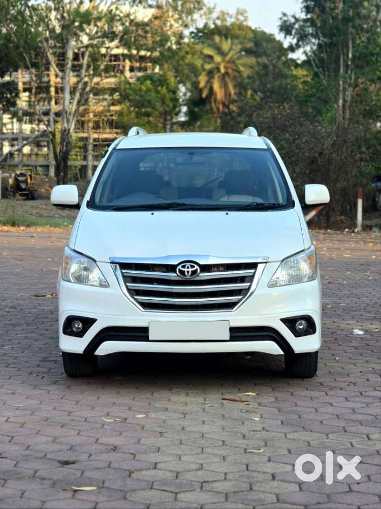 Toyota Innova 2.5 G (diesel) 8 Seater, 2014, Diesel