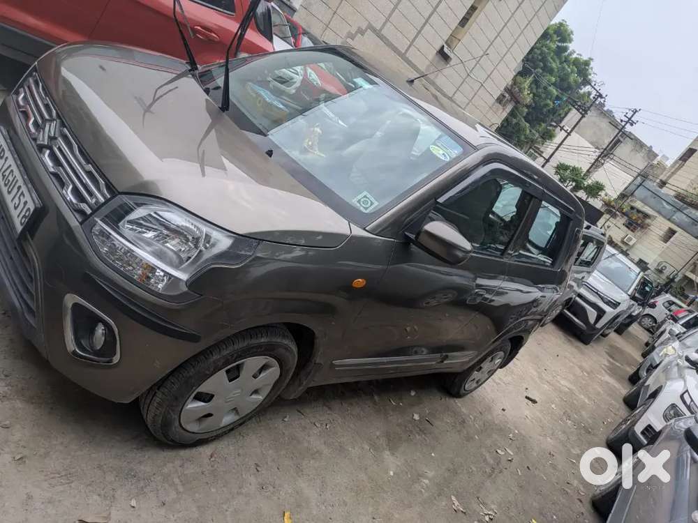 Maruti Suzuki Wagon R Vxi Petrol 2025