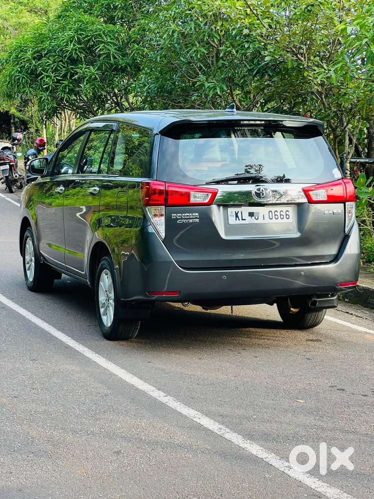 Toyota Innova Crysta 2.4 V, 2017, Diesel