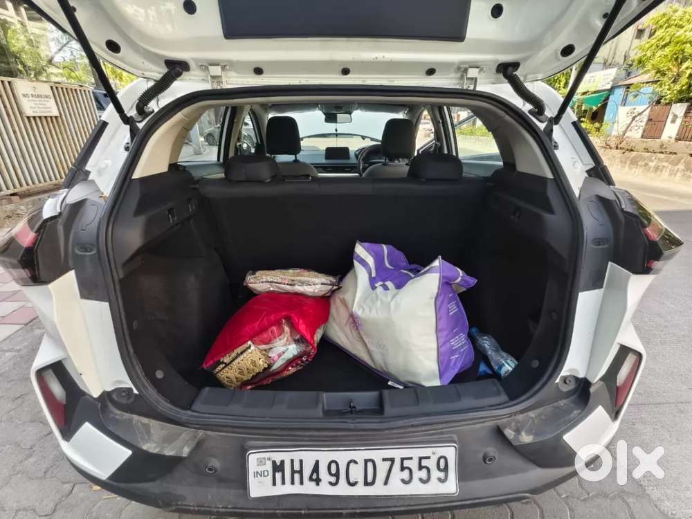 Tata Nexon, 2024, Petrol