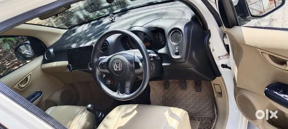 Honda Amaze 2014 Petrol Well Maintained