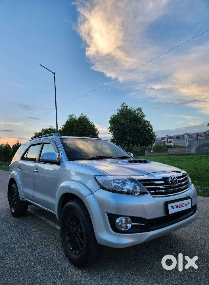 Toyota Fortuner 4x4 Mt, 2012, Diesel