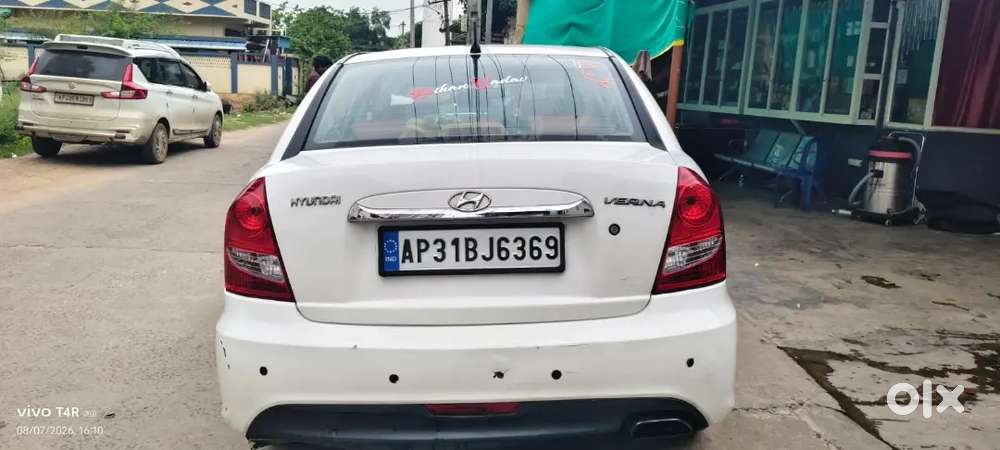 Hyundai Verna 2010 Diesel Manual