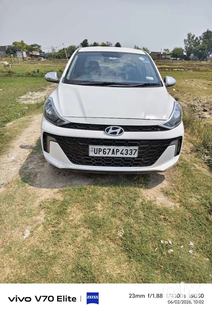 Hyundai Aura S Cng  Running 10637
