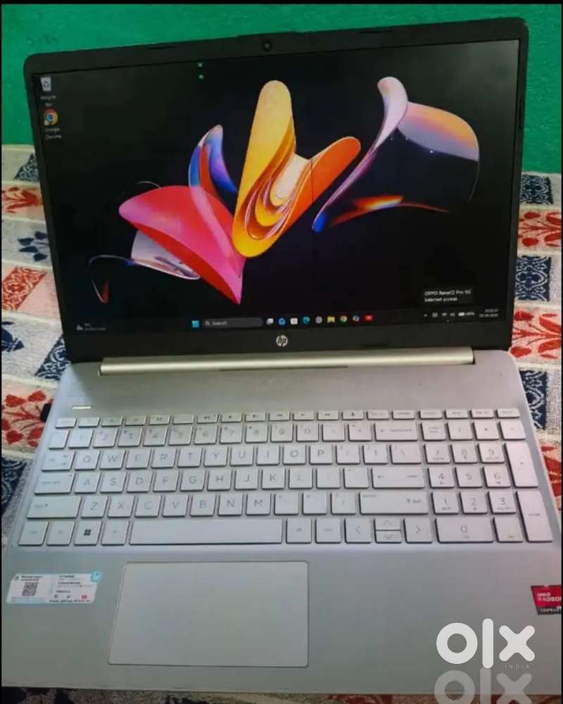 HP laptop 15- fc0155AU