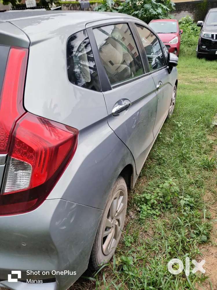 Honda Jazz Automatic Top Model With Sun Roof.
