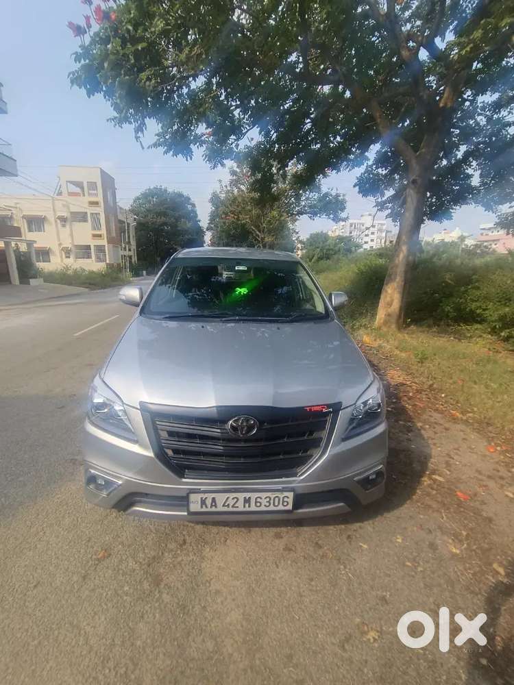 Toyota Innova 2015 Diesel Well Maintained