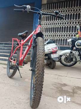 Red Bike Buy Sell Second Hand Hero Cycles in India Used Hero Cycles in India OLX