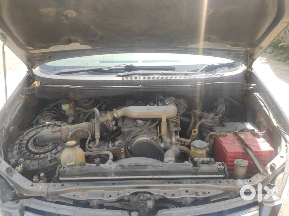 Toyota Innova 2.5 Vx 7 Str Bs-iii, 2010, Diesel