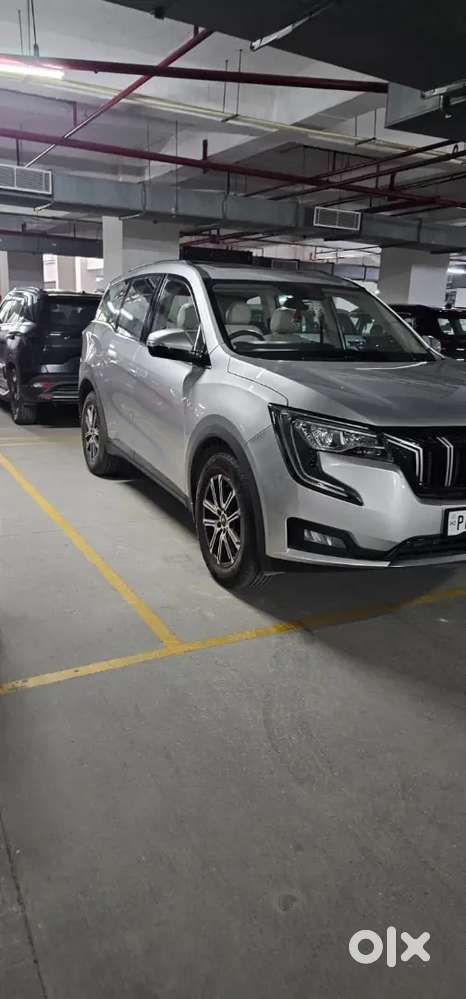 Mahindra Xuv700 Ax7 Petrol At 31-aug- 2024, Pb10, Only 12000 Kms Done