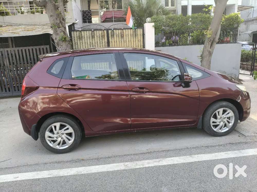 Honda Jazz - 2015 December Top Model Vmt