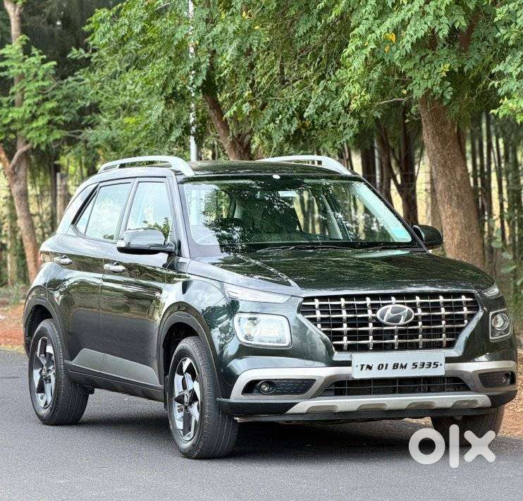 Hyundai Venue, 2021, Petrol