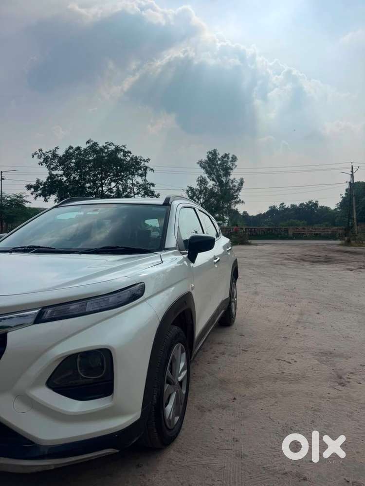 Maruti Suzuki Fronx Petrol 2024