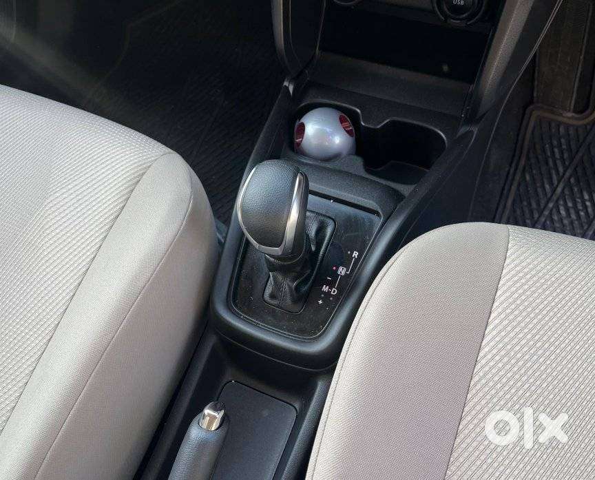 Maruti Suzuki Swift Dzire Vxi(o) Amt, 2025, Petrol
