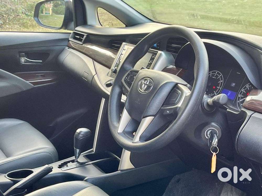 Toyota Innova Crysta 2.8 Gx At, 2020, Petrol