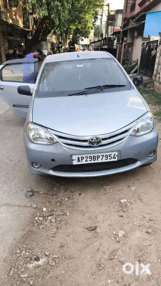 Toyota Etios Liva 2012