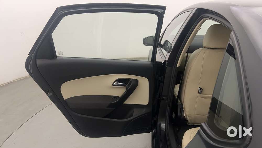 Skoda Rapid 1.0 Ambition Tsi At, 2021, Petrol