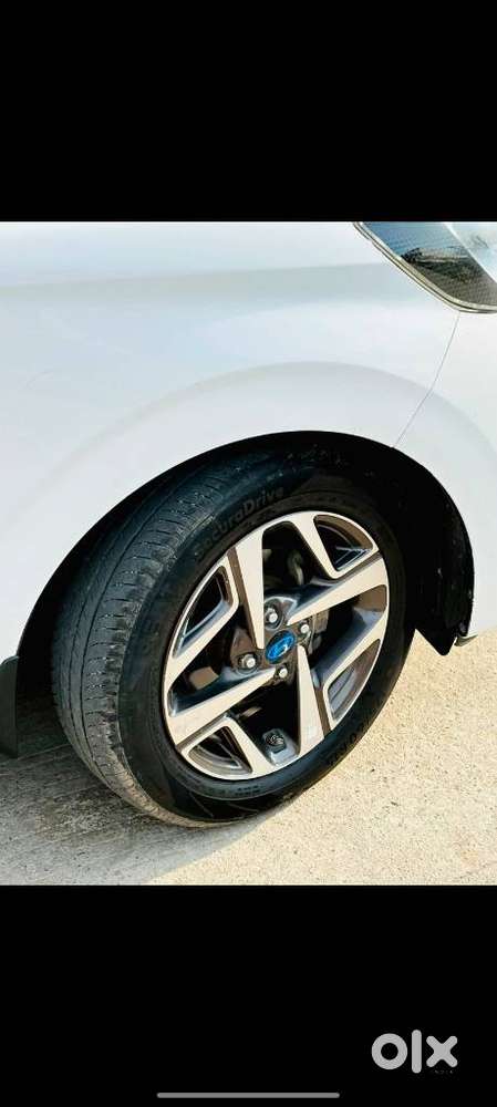 Hyundai Aura 1.2 Sx Cng, 2023, Cng & Hybrids