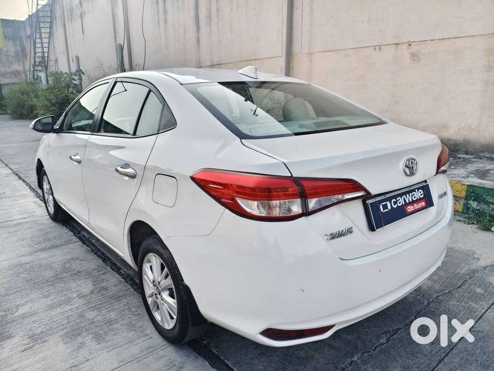 Toyota Yaris Vx Cvt, 2019, Petrol