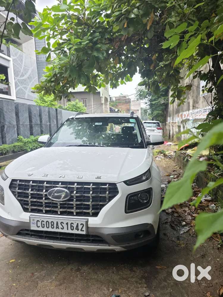 Zero Maintenance Second Owner Car, Sunroof Hai, Tymps Wale Na Msg Kre