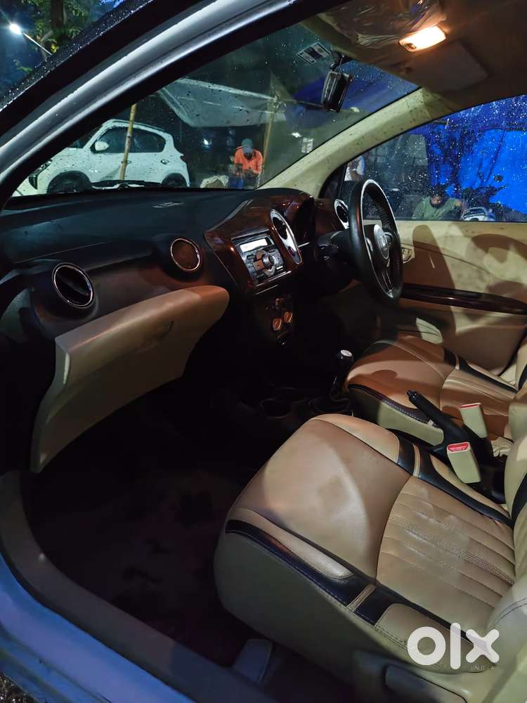 Honda Mobilio 1.5 S I-vtec Mt, 2016, Petrol