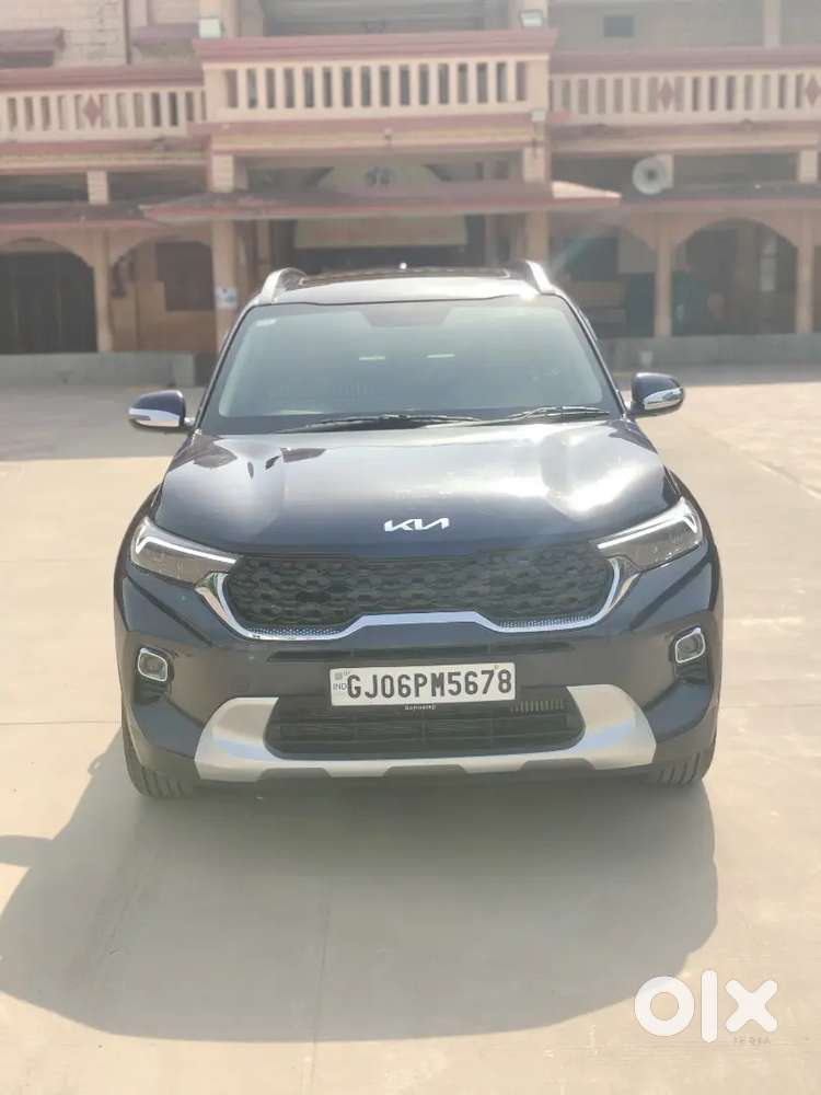 Kia Sonet 2023 Petrol 15300 Km Driven