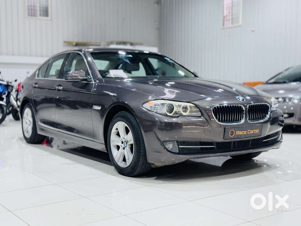 Bmw 5 Series 523i Sedan, 2010, Petrol