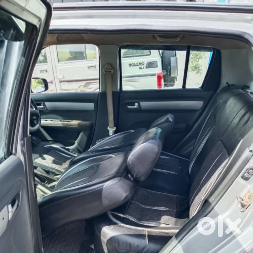 Maruti Suzuki Swift Vxi + Manual, 2006, Petrol