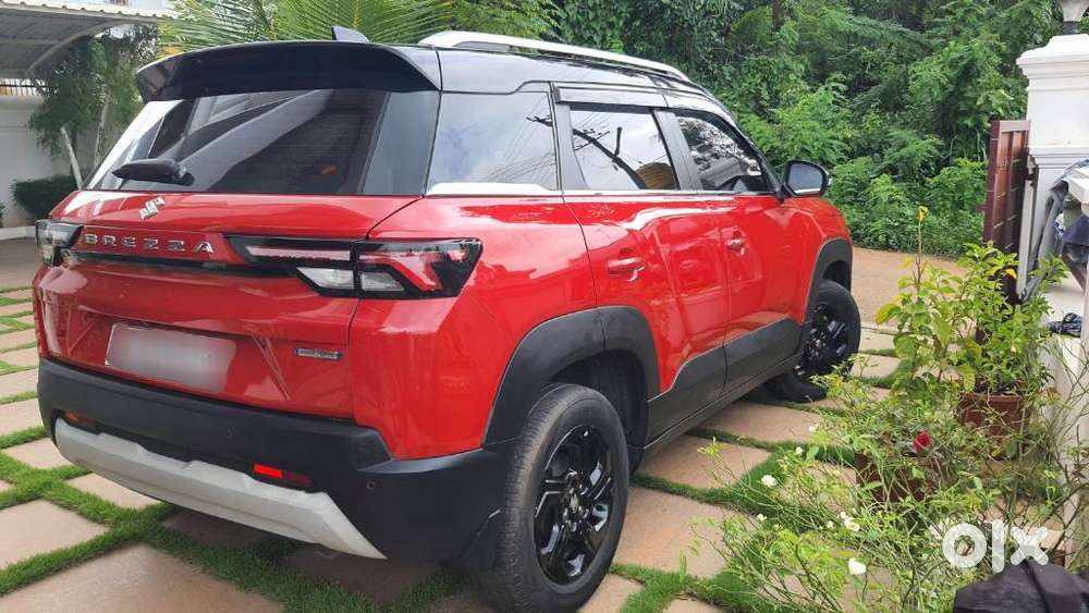 Maruti Suzuki Brezza 1.5 Zxi Smart Hybrid Dual Tone, 2023, Petrol