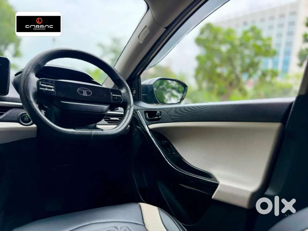 Tata Nexon, 2025, Petrol